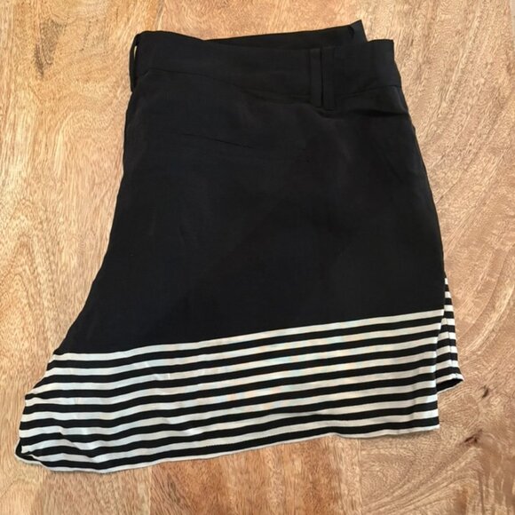 Joie Bismark Silk Voile Striped Shorts in Caviar Black and White Stripe Size XS - Picture 4 of 8